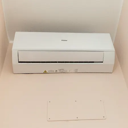 Fronte Castello - Centro Citta דירה